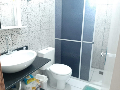 Oportunidade Temporária - Casa + 2 Aptos(310 M²) E Terreno 25 X 25 No Coração De Tramandaí-rs!!! --- Uso Residencial E/ou Comercial. São 6 Quartos (2 Suítes), 5 Banheiros