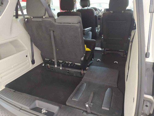 Imagen 15 de 15 de Chrysler Grand Caravan 2019 5p Sxt V6/3.6 Aut