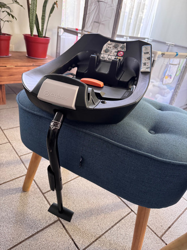 Huevito Cybex Aton 5 + Base Auto (Usado)