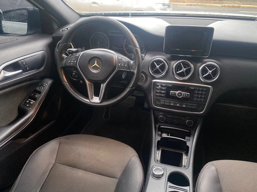 Mercedes-Benz A 200 1.6 TURBO 16V FLEX 4P AUTOMÁTICO