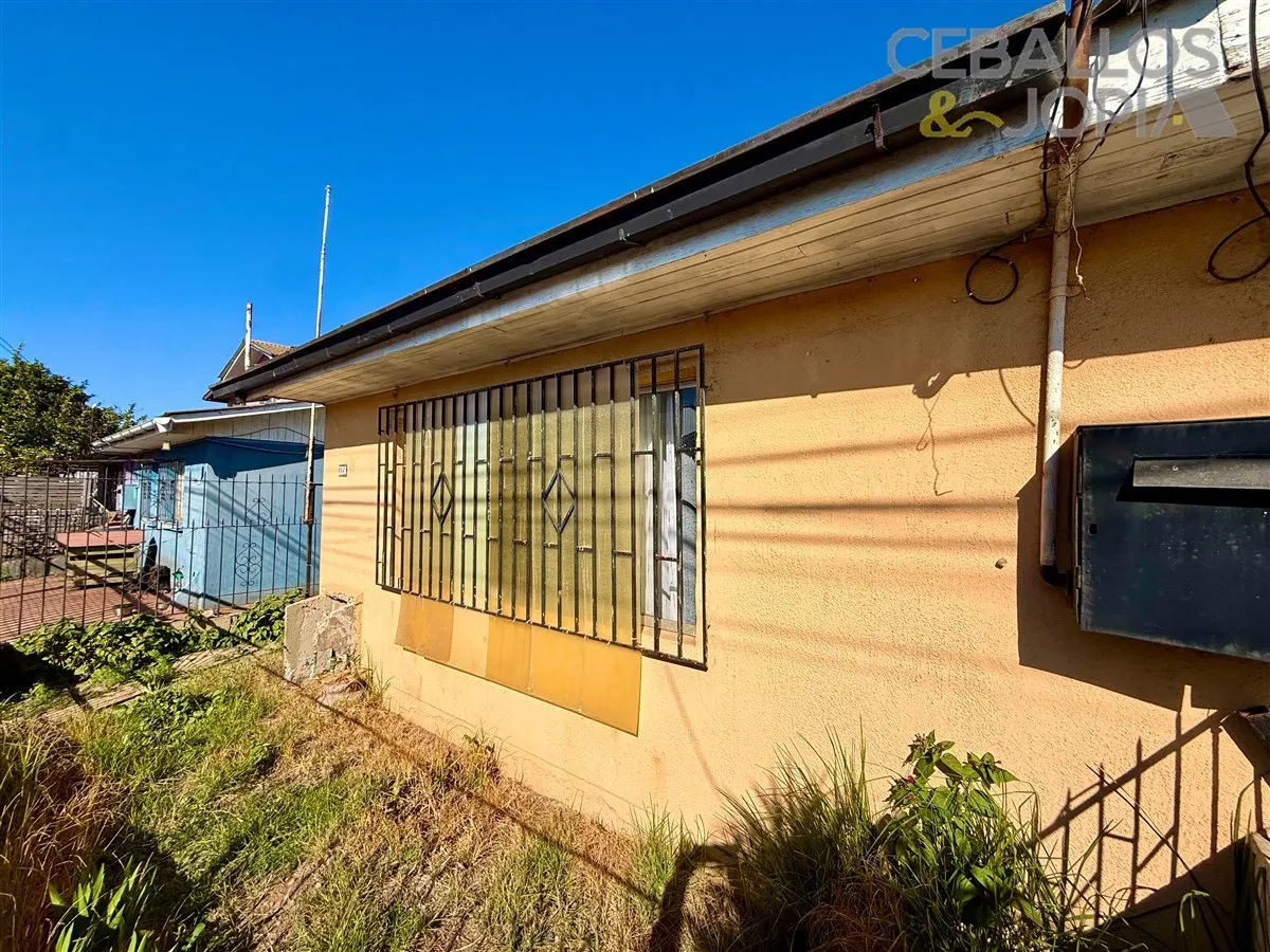 Imagen 2 de 21 de Casa En Venta De 2 Dorm. En Viña Del Mar