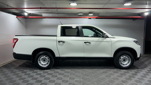 SsangYong Musso Grand 2.2Td Lx Mt6 2Wd