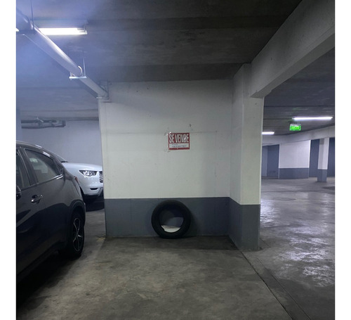 Estacionamiento Subterráneo - Suecia Con Carmen Sylva