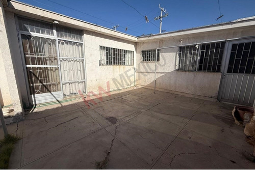 Casa En Venta, San Felipe V Etapa A Un Costado De La Iglesia De San Felipe