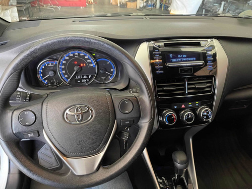 Imagem 8 de 11 de Toyota
