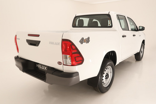 Toyota Hilux Pick-up 2.4 Cd Dx 150cv 4x4 At Cr7