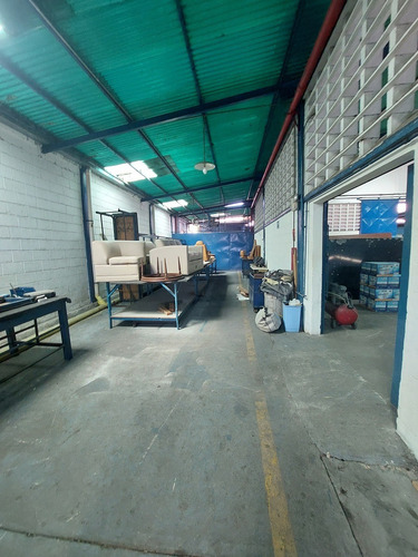 Am* 258356 Venta Galpón La Quizanda (1.513 Mts.)
