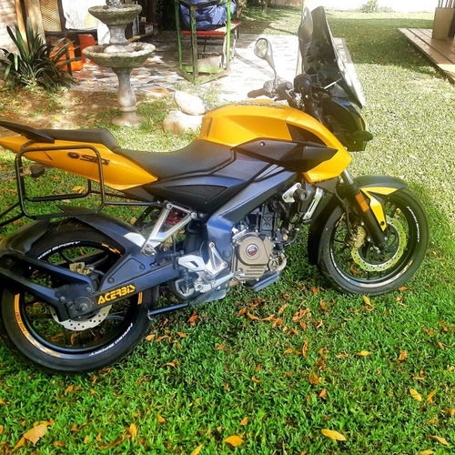 Bajaj Ns 200