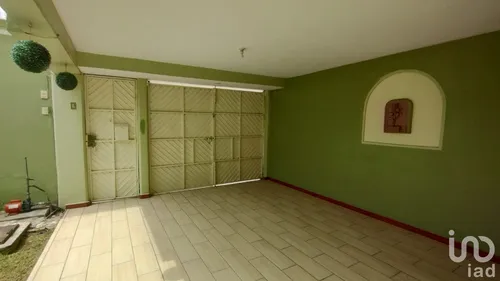 Venta Casa 4 Ambientes Issste