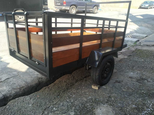 Imagem 2 de 15 de Carreta Fazendinha
