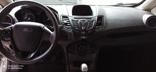 Imagen 11 de 13 de Ford Fiesta 2018 Estandar 4 Cilindros 1.6