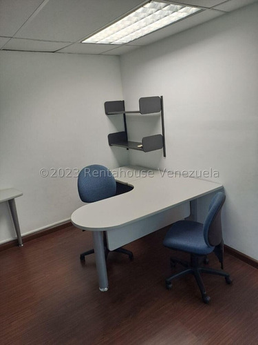 Imagen 13 de 17 de Alquilo Oficina En Macaracuay Sq Mls#23-20080