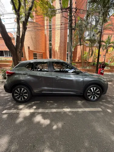Nissan Kicks 1.6 Advance At