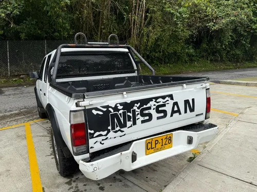 Nissan D21 2.4 4x2