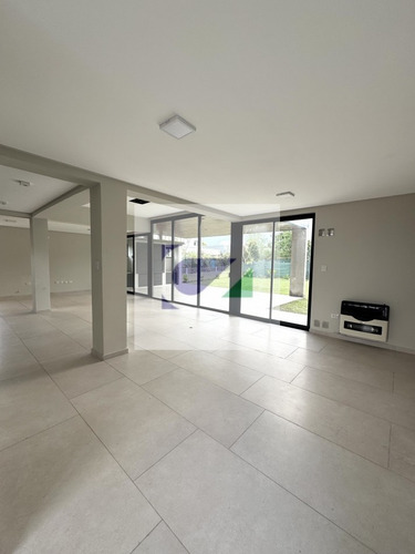 Casa En Venta En El Nogal Country