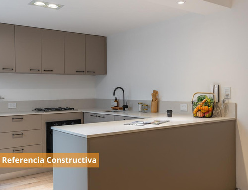 Casa En Venta De 3 Dormitorios En Balcarce 1456, Rosario