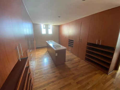 Venta De Casa En Fraccionamiento Real De Azalea 1 En Metepec