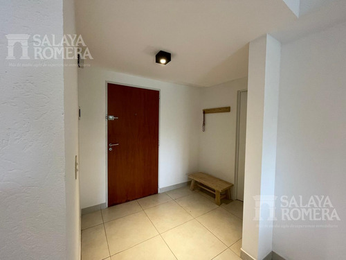 Departamento En Olivos, En Venta 2 Ambientes 59mts Cochera