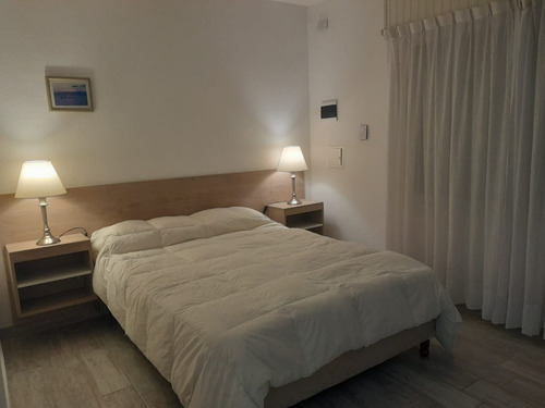 Dos Departamentos Amueblados Recién Remodelados, Con Pileta Y Terraza. Ideal Inversor O Vivienda
