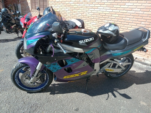 Imagem 1 de 3 de Suzuki Gsxr 1100w