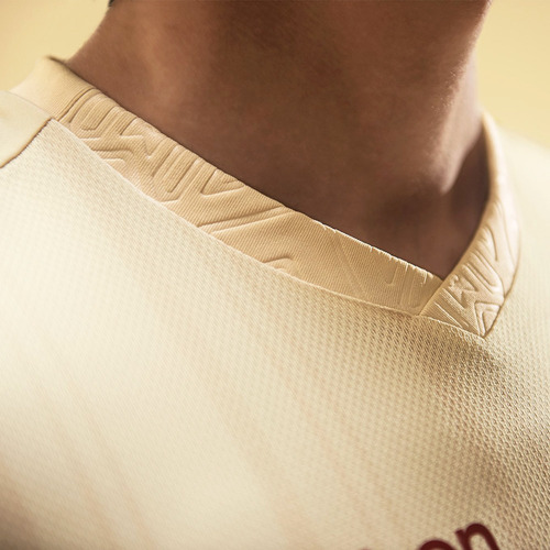 Imagen 5 de 8 de Camiseta Universitario U Deportes Fútbol Nuevo Modelo Liga 1