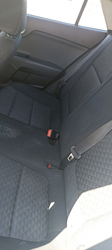 Kia Rio 1.6 L Hatchback Mt