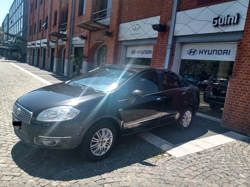Fiat Linea Essence Mt, 2010, Negro, 118000kms