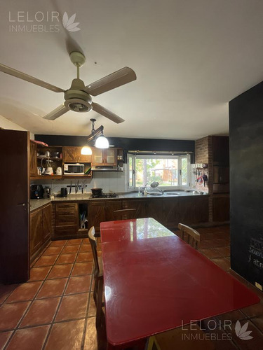 Casa En Venta 5 Amb En Barrio Cerrado Altos Del Sol