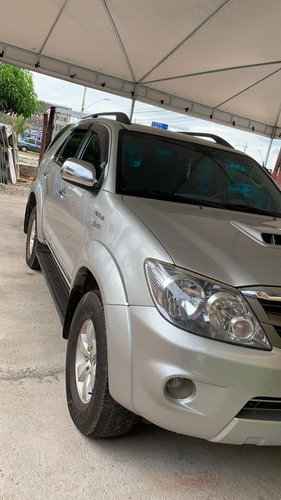 Toyota Hilux Sw4 Srv 4x4 3.0 D4d Diesel Prata Automática Top