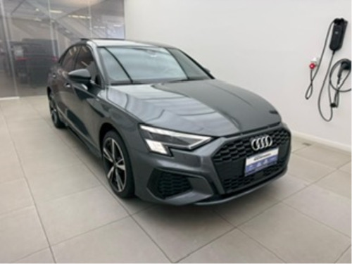 Audi A3 2.0 40 TFSI MHEV SEDAN PERFORMANCE BLACK S-TRONIC