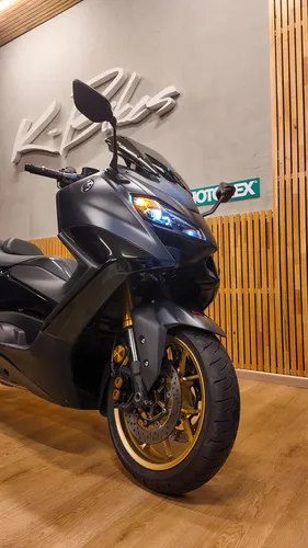 Yamaha Tmax