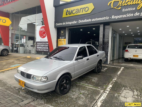Imagen 1 de 11 de Nissan Sentra Std