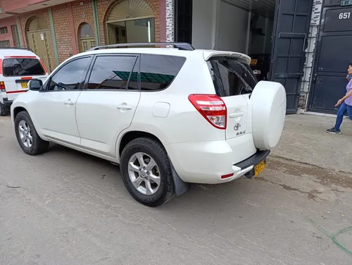 Toyota RAV4 2.4 Life 4x4