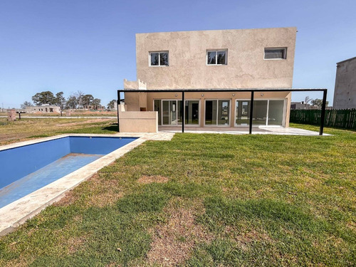 Imagen 12 de 14 de Alquiler Anual De Casa A Estrenar En Lagos De Canning