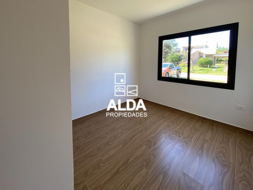 Casa Punta Colorada Piriápolis 3 Dorms Venta Ca502005