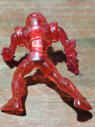 Muñeco Ben 10 Ultimate Alien Ultimate Water Hazard (Usado)