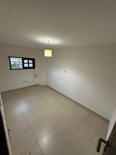 Casa 3 Dormitorios Bª Los Platanos. Cordoba