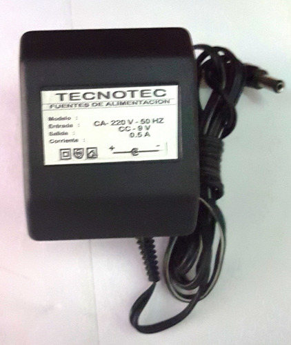 Imagen 1 de 6 de Transformador Fuente 9v 0.5a Amper Pedales Efectos Regulado