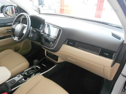 Imagem 6 de 10 de Mitsubishi Outlander Hpe-s 3.0 Awd, Oferta Exclusiva Akka
