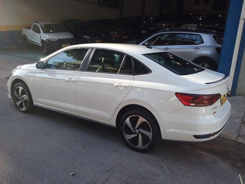Imagem 5 de 12 de Volks Virtus Gts 1.4 Tsi Automático