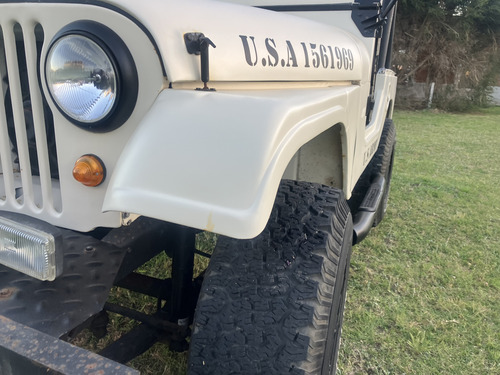 Jeep Ika 1969 4x4.