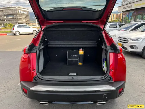 Peugeot 2008 Gt Line 1.2cc At Aa 4x2