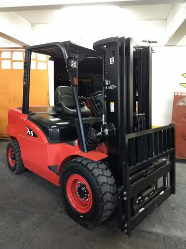 Imagem 2 de 11 de Empilhadeira Hangcha Diesel 4,5 Toneladas - Nova