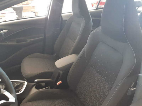 Chevrolet Onix Sedan Plus Lt 1.0 12v Manual