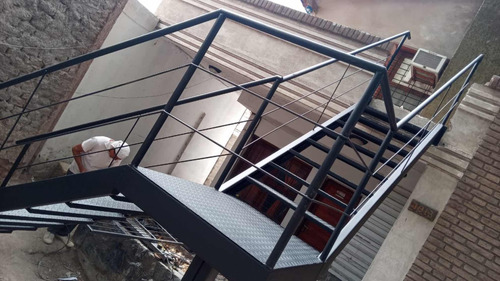 Fábrica De Escaleras