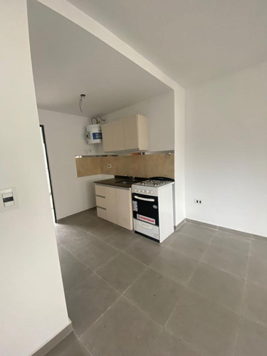 Imagen 3 de 15 de Departamento 2 Ambientes (anticipo Y Cuotas)