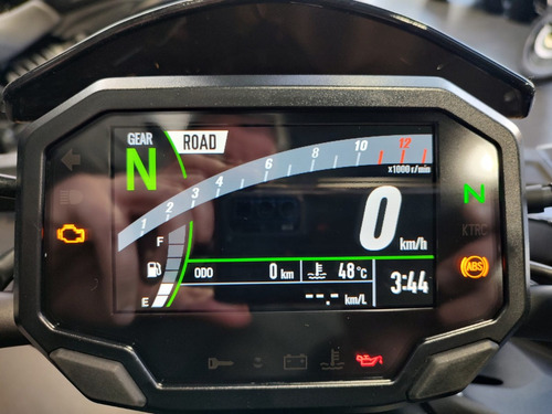 Kawasaki Z900 0km 2023 Abs Ktrc Tomo Permutas Santander