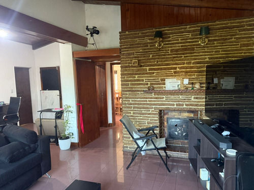 Espléndida Propiedad De Tres Dorm. Zona Aerosilla, Villa Carlos Paz