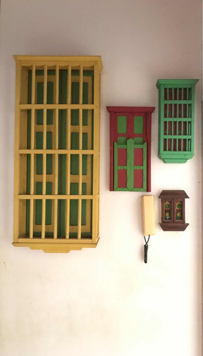 Artesanía Maracucha, Ventanas (2) Y Puerta (1)madera Pintada