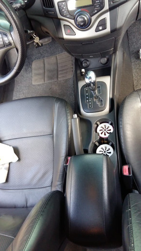 Hyundai I30 2.0 Gls Aut. 5p - 31 -99895-4839